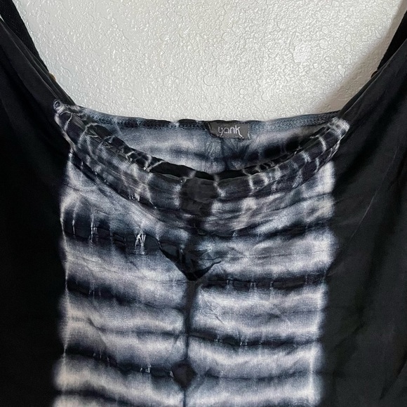 Yank - Black Printed Silk Camisole - Size L - Picture 2 of 4